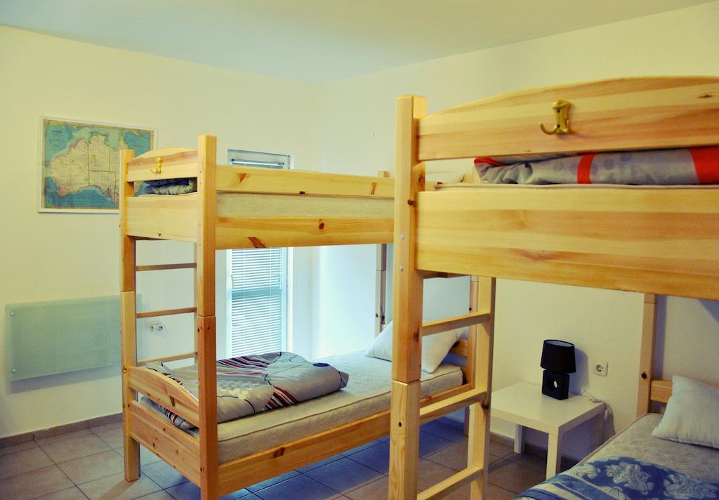10 Coins Hostel & Tours Софія Номер фото